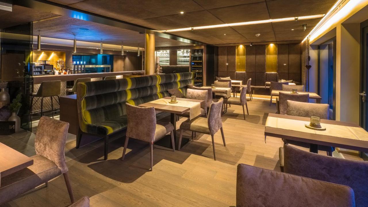 Vier Studios & Restaurant Längenfeld Kültér fotó